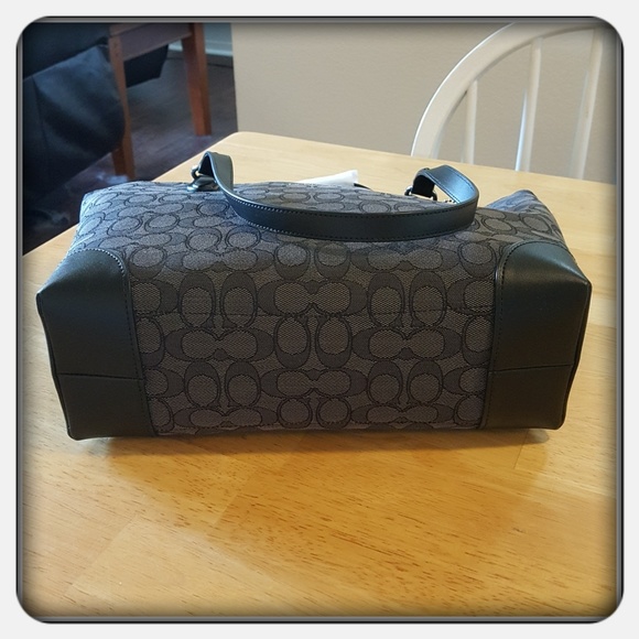 NWT Woman's Black And Grey Coach Tote - Picture 2 of 8